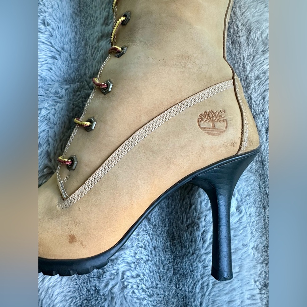 Timberland Veneda Carter Leather-Trimmed Nubuck Knee
Boots - Brown - Picture 16 of 16